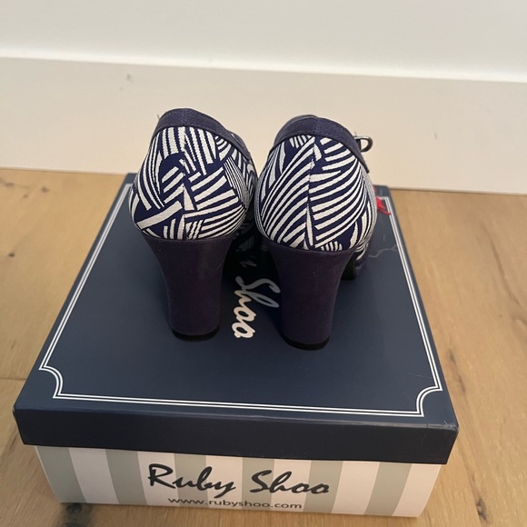 Ruby Shoo heels with box - Picture 5 of 6